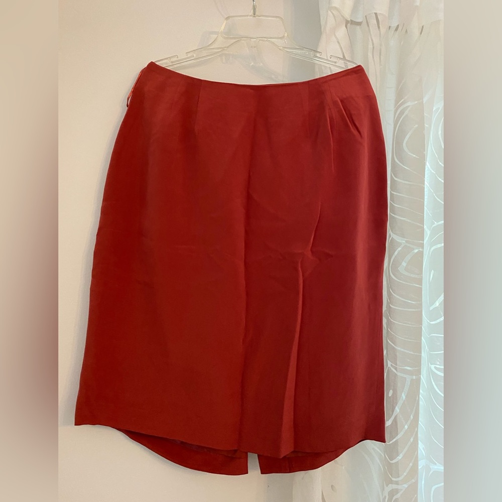 Valerie Stevens Silk Skirt - Size 14